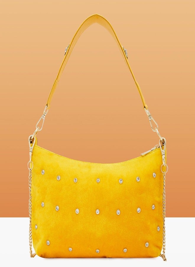 كابريس حقيبة كابريس سافاير الصغيرة للنساء | حقيبة كتف مخملية مطرزة مزينة بأزهار معدنية وسلسلة قابلة للفصل | مثالية للمناسبات الاحتفالية (أصفر) - Image 5